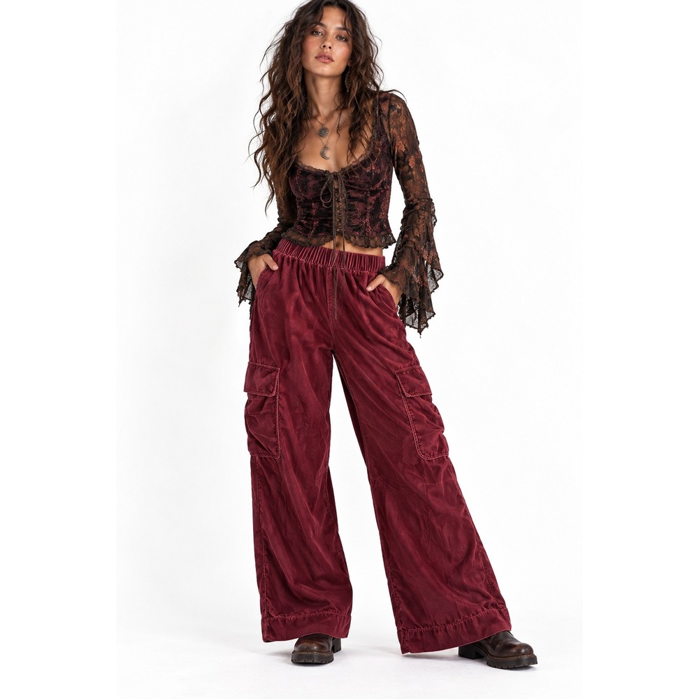 Universal Thread Burgundy Velvet Cargo Pants sz M Dark Romance Soft Grunge Fairy